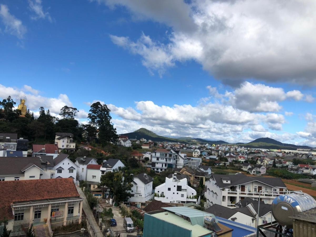 Cozy Hotel Dalat Exterior foto